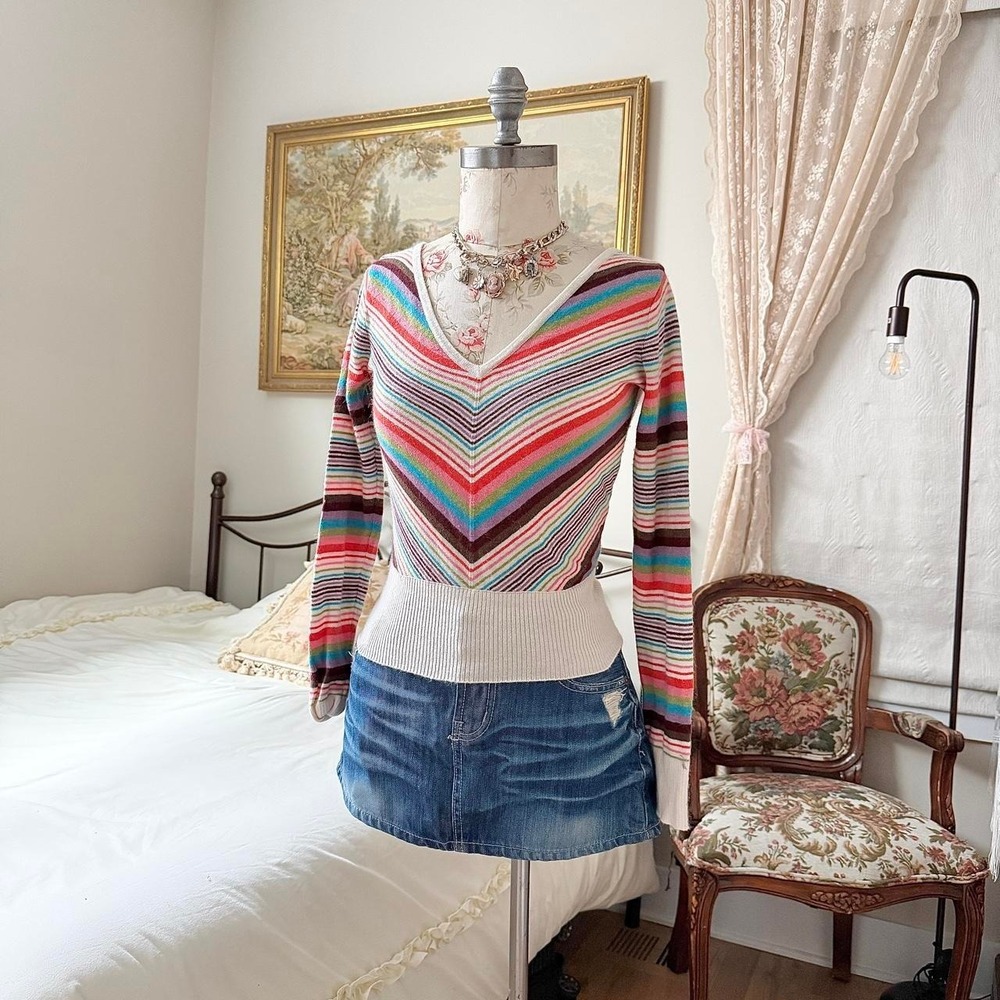 Rainbow Stripe Sweater  Y2K Old Navy size XS rainbow striped knit going out top